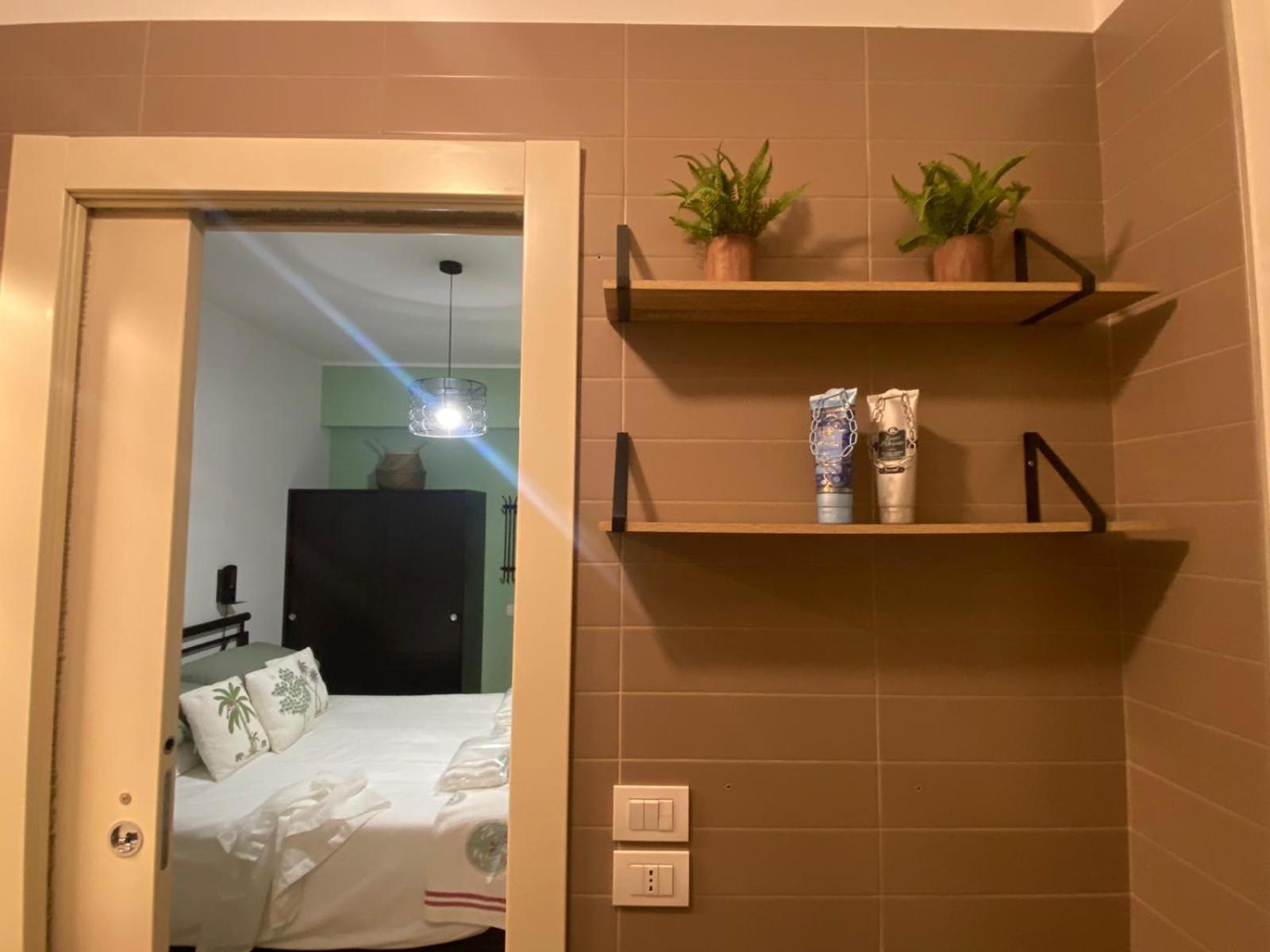 ペザロCasa Del Portoアパートメント エクステリア 写真